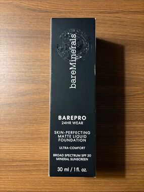 bareMinerals BAREPRO Matte Liquid Foundation